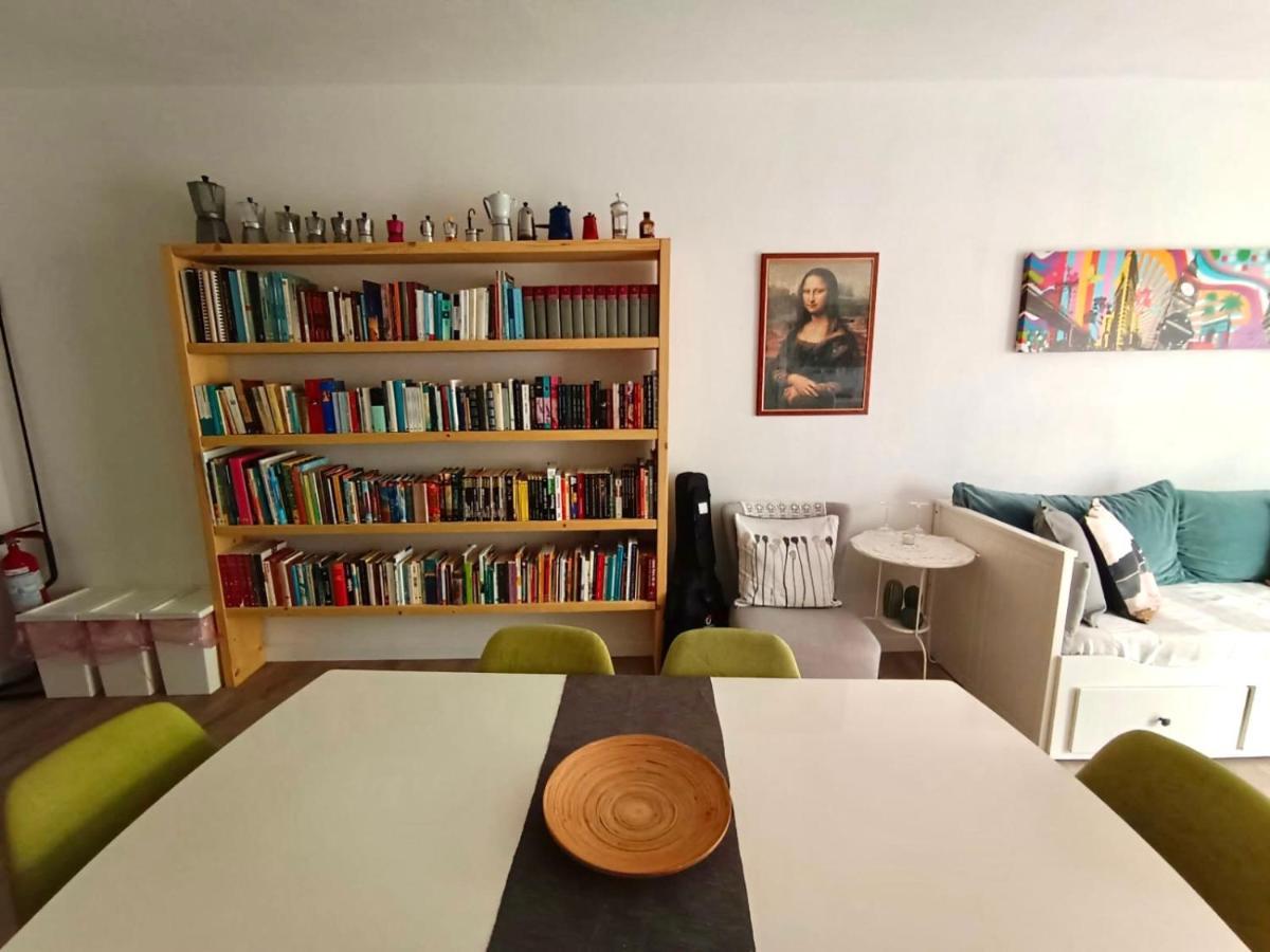 Indipendente Nel Centro Di Decimomannu Villa Bagian luar foto